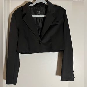 Forever 21 Black Cropped Blazer Top W/ Padded Shoulders; Used, Like New; Size L